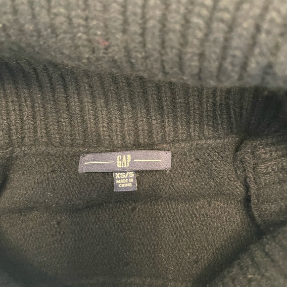 Gap sweater poncho - Picture 3 of 3